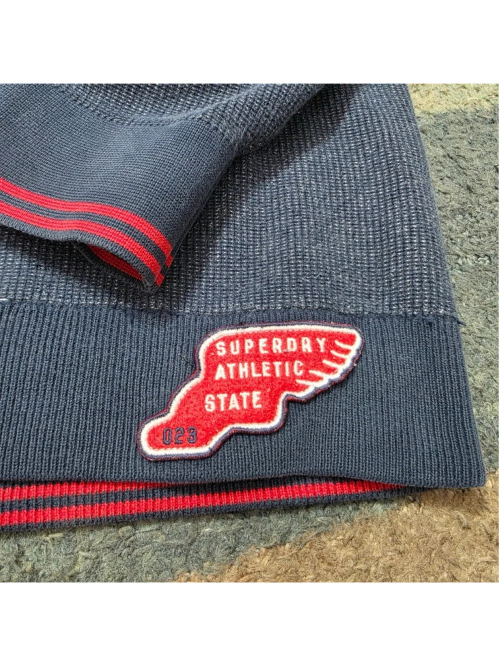 Superdry Athletic Sweatshirt Mens 2XL Gray Waffle Knit Crewneck Spellout Logo - Picture 3 of 9